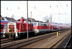 365735 hat mit 111176 und ihrem Dosto mächtig was am Haken, als ich sie am 21.2.1998 in Siegen antreffe.