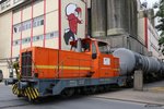 Lok 6 - Henschel DHG 700 C, Baujahr 1987, Nr.32751, Bauart:C-dh, 507kw - der Gelsen-Log mit Kesselzug im Stadthafen Gelsenkirchen. 28.07.2016 