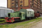 Ehem. Lok 2 (LKM 251053) vom VEB Fleischkombinat Magdeburg Stammbetrieb, am 06.05.2023 beim Familienfest der Magdeburger Eisenbahnfreunde im Wissenschaftshafen Magdeburg.