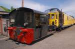 Diese Kf II stand am 17.5.2012 im Aussenbereich des Eisenbahnmuseums Bochum-Dahlhausen im alten BW und glnzte bei bestem Vatertagswetter in der Sonne, dahinter ist der Tunnelmesszug zu sehen