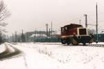 D1 der Bentheimer Eisenbahn AG mit Sperrfahrt 308 zwischen Ochtrup-Brechte und Bad Bentheim in Bad Bentheim am 28-12-2000. Bild und scan: Date Jan de Vries. 