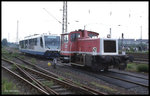 Regiosprinter und Köf III 333020 der DKB am 21.5.1998 im Bahnhof Düren.