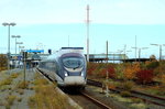 Der 605 006/106/206/506 fährt am 28.10.2016 mit dem ICE 36 nach Hamburg aus Puttgarden aus.