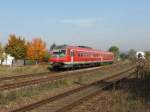 610 015 mit RE 3549 in Regenstauf (19.10.2006)