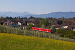 Ein 612 fährt den Hoyer Berg hinauf aus Lindau kommend.