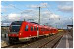 Der  RegioSwinger  Dieseltriebwagen mit Neigetechnik 612 639 / 139 der DB Regio fährt am 23.13.2013 als RE 25  Lahntalexpress  (Gießen - Wetzlar - Limburg/Lahn - Koblenz Hbf) auf Gleis 4 in