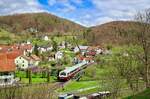 Schwäbische Alb Bahn Vs250 + Vt129, Hütten, 88203, 24.04.2023.
