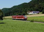 Der 628 567 als RB nach Simbach am Inn am 28.05.2017 unterwegs bei Marktl.