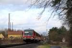 628 229 kurz vor Erlenbach am Main auf dem Weg nach Crailsheim. Am 29.12.2017 konnte ich diesen schönen Triebwagen aufnehmen.