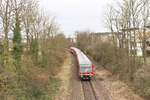 Seit 1998 fährt er in jedem Jahr zum Jahrmarkt am Karfreitag in Bouzonville. Einmal im Jahr herrscht grenzüberschreitender Personenverkehr auf der Niedtalbahn. 628 466 + 628 474 waren im Jahr 2018 eingesetzt, hier kommen die beiden Triebwagen aus Bouzonville zurück und werden gleich den Bahnhofsbereich von Dillingen Saar erreichen. Man sieht deutlich dass die Niedtalbahn mal zweigleisig ausgebaut war. 30.03.2018