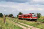 628 633 mit RB 5869 bei Rosow (27.07.2007)