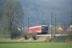 Regionalbahn 18337 von Heidelberg nach Eppingen bei Mauer. Bild aufgenommen am 31.03.09.