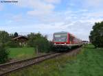 928 572 mit der RB 27160 nach Mhldorf zwischen Heiligenstatt und Tling, 08.09.2010