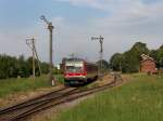 Der 628 570 als IC Rottalerland am 06.08.2011 bei der Ausfahrt aus Karpfham.