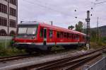 Sonntagruhe hat der 928 304, der hier in Weinheim an der Strecke nach Fürth im Odenwald abgestellt ist.