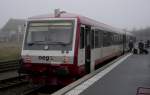 VT 505 (hinten) und 506, die ehemaligen CFL-628er, wurden zu einer Einheit aus zwei Motorwagen (BR 629) zusammengfügt. Niebüll neg, 25.1.16).