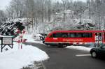 Nochmal 642 237, jetzt als RB 30912 nach Aue in Kemtau am B der B180