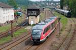 Nach einem Halt im Bahnhof Nossen setzt 642 182 seine Fahrt nach Leipzig fort.