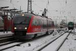 642 553 beim Rangieren im Rostocker Hbf weiter hinten stehen 203 127-6 und 442 354 abgestellt.08.01.2016 