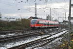 Nachschuß auf den 644 028 der als RB38 nach Köln Deutz/Messe in Grevenbroich einfährt.9.12.2017