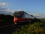 Nachschuß auf einen nach Neuss Hbf fahrenden 644 032 der als RB 38 hinter Kapellen von mir am Abend des 2.7.2016 aufgenommen wurde.