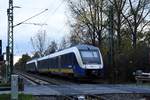 Nachschuß auf einen RE10 nach Düsseldorf Hbf am Sonntag den 6.11.2016 bei Bösinghoven.