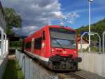 Br.650 103-5 als RE nach Aalen im Bahnhof Oberkochen. AuFgenommen am 6.Juni 2007