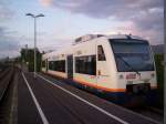 Am Abend des 06.06.06 steht der VT 509 im Bahnhof Achern.Er wird in krze zur Fahrt nach Ottenhfen aufbrechen und dort seinen Einsatz fr diesen Tag beenden