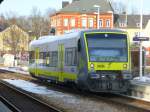 Hier zu sehen ist ein Agilis-Triebwagen VT 650 im Bahnhof von Schwarzenbach/Saale.