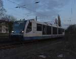 Abendbild! Als RB 34 nach Mönchengladbach ist der VT 6.010 in Rheydt Hbf zu sehen.