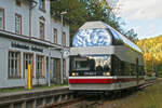 Am 21.10.23 war 670 002 als Sonderzug unterwegs, hier zusehen am Haltepunkt Grünhainichen-Borstendorf Richtung Pockau-Lengefeld.