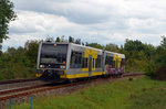 672 013 erreicht am 20.08.16 von Naumburg kommend den Bahnhof Karsdorf.