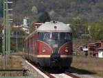 Das  Stuttgarter Rössle  fährt in den Bahnhof Bad Mergentheim ein. Das Foto stammt vom 27.04.2008 