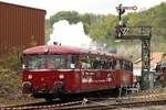 Schienenbus Ruhrtalbahn VT98 in Bochum Dahlhausen, am 29.04.2017.