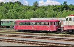 796 625-2 (798 625-0 | DB VT 98 9625) abgestellt bei den Eisenbahnfreunden Zollernbahn e.V. im Bahnhof Rottweil.
Aufgenommen von Bahnsteig 4/5.

🧰 Eisenbahnfreunde Zollernbahn e.V. (EFZ)
🕓 11.6.2021 | 14:22 Uhr