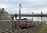 Drei 798er fahren als Sonderzug von Mannheim Hbf nach Dahn in Limburgerhof.