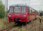 VT.2.09.232 (772 132) von Köstner Schienenbusreisen am 25.09.21 an der Ladestrasse in Klostermansfeld.