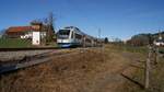 Am 10.12.2016 war VT 110 der Bayerischen Oberlandbahn als BOB 86863 auf dem Weg von München nach Bayrischzell. Gerade hat er den Spitzkehrenbahnhof Schliersee verlassen.