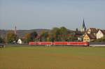 Doppeltraktion BR 611 als IRE 3365 Basel Bad Bf - Ulm Hbf vor der Ortskulisse Thayngen. 20.10.12