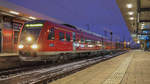 Nicht nur die Fotografen hat es an diesem ziemlich kalten Winterabend gefröstelt, wie man an den Eiszapfen erkennen kann: 612 165 wartet hier in Nürnberg Hbf auf die Abfahrt als RE nach