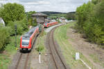 Bei wenigen Leistungen findet in Marktschorgast noch eine Zugtrennung statt, so fährt der vordere 612 158 als RE 3086 von Hof nach Nürnberg Hbf, der hintere Zugteil als RE 3864 nach Bamberg. Beim nächsten Halt des RE 3864 nach Bamberg findet in Neuenmarkt-Wirsberg wieder eine Zugvereinigung statt, dort kommt der Zugteil aus Nürnberg an den Zug, 28.04.2018