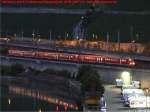 Ein Trio 612 soeben aus der Abstellgruppe des Wrzburger Bahnhof gekommen wartet auf das Rangiersignal fr die Bereitstellung am Bahnsteig. Foto: (frher Morgen) 29.08.2007