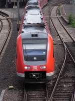 Der RE 3306 verlsst am 5.9.09 den Bad Kreuznacher Bahnhof Richtung Saarbrcken.