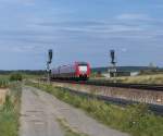 Die Baureihe 612 im Vogtland II

KBS 530/545 im Vogtland bei Kornbach.

612 463 + 612 127 haben das Einfahrvorsignal von Schnberg aus Hof kommend passiert.

11 August 2011