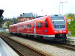 Hier sieht man den VT 612 156 als Regionalexpress nach Hof Hauptbahnhof im Bahnhof Schwarzenbach an der Saale. Fotografiert am 28.April 2013.