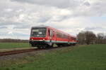 628/928 225 der Cargo Logistik Rail Service GmbH war am 25. März 2023 ersatzweise für die in der HU befindlichen DVE 672 als Dessau-Wörlitzer Eisenbahn unterwegs. Hier fotografiert kurz hinter dem Haltepunkt Dessau Adria.