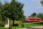 628 506 hat gerade Burghausen verlassen und fhrt nach Mhldorf.