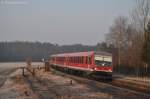 628 427 und ein weiterer als RB59777 von Vilseck nach Weiden am 16.03.2012 am Haltepunkt Thans