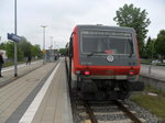 628 006 als Rb 22637 (Ulm hbf - Biberach Süd) am 26.05.16 im Bahnhof Laupheim Stadt.