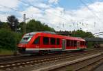 640 017 (ein Alstom Coradia LINT 27) der 3-Länder-Bahn als RB 93 (Rothaarbahn) nach Bad Berleburg  am 10.08.2013 hier kurz vor der Einfahrt in den Bahnhof Kreuztal.